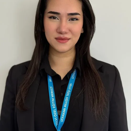 Fahriye Cansu Mazlum — Uzman Öğretici/Çocuk Gelişimci